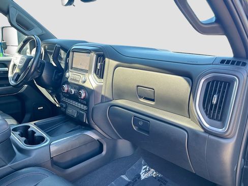 Used 2021 GMC Sierra 2500 AT4 w/ AT4 Premium Plus Package AWD/4WD image 30