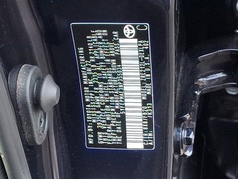 Certified 2022 Toyota Corolla LE image 26