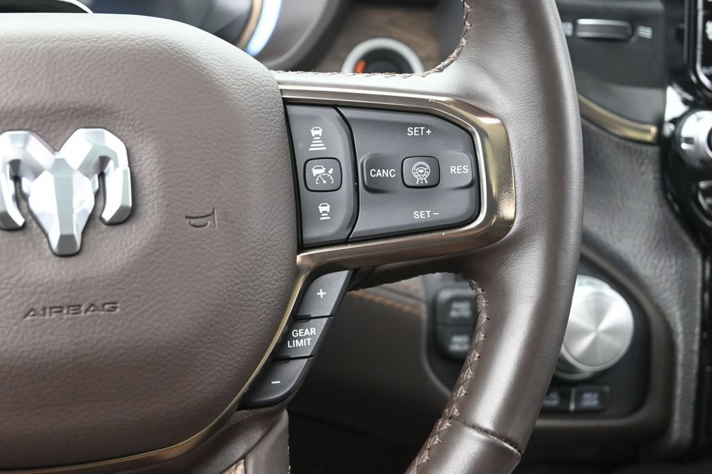 Used 2025 RAM 1500 Limited AWD/4WD image 31