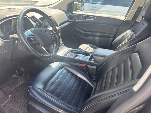 Used 2019 Ford Edge SEL w/ Equipment Group 201A FWD image 5