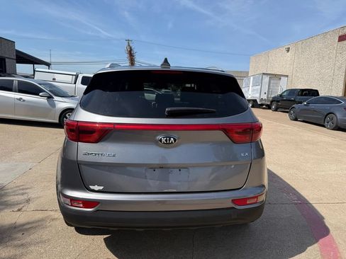 Used 2017 Kia Sportage EX AWD/4WD image 5