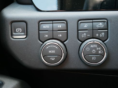New 2026 Chevrolet Silverado 2500 LT AWD/4WD image 21