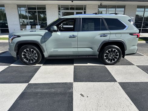 Used 2026 Toyota Sequoia Limited AWD/4WD image 1