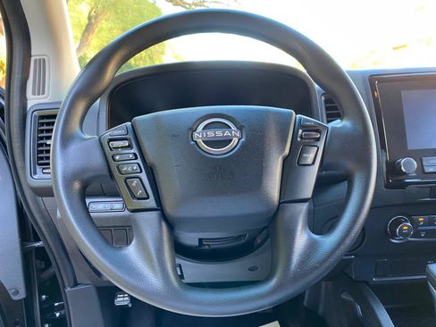 Used 2022 Nissan Frontier S RWD image 57