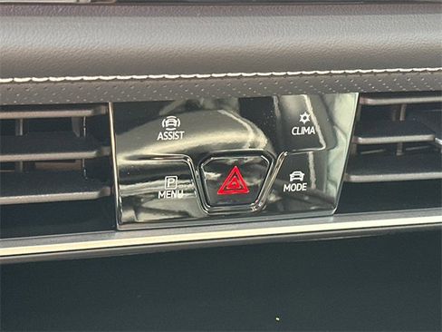 New 2026 Volkswagen Atlas Cross Sport SEL Premium R-Line image 32