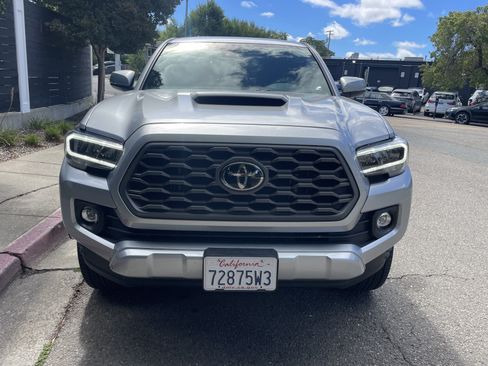 Used 2023 Toyota Tacoma TRD Sport AWD/4WD image 10