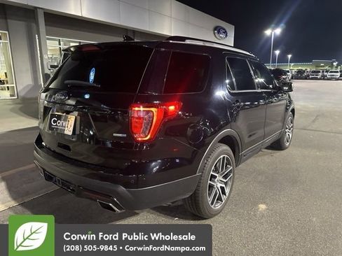 Used 2016 Ford Explorer Sport w/ Equipment Group 401A image 5