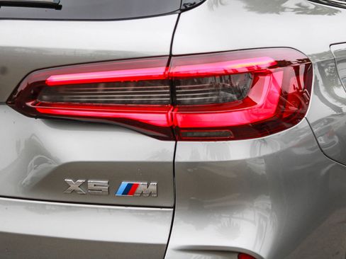 Used 2021 BMW X5 M w/ Executive Package AWD/4WD image 6