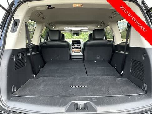 Used 2024 Nissan Armada SL w/ Captain's Chairs Package AWD/4WD image 27