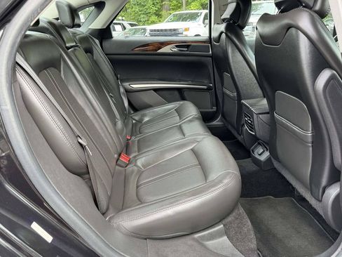 Used 2013 Lincoln MKZ FWD image 16