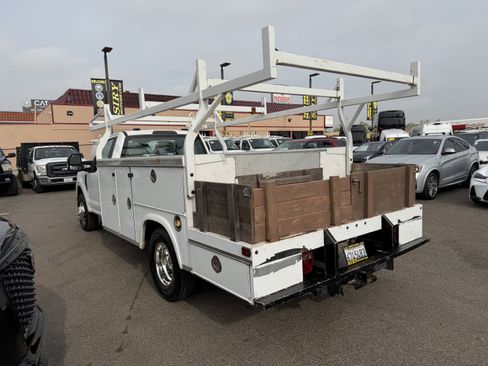 Used 2020 Ford F350 XL w/ Power Equipment Group RWD image 5