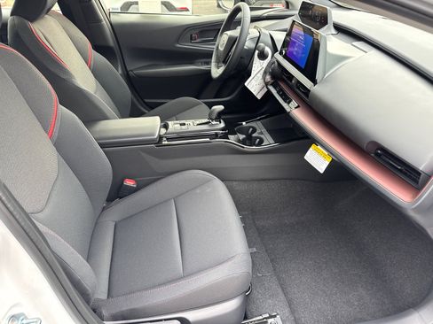 New 2026 Toyota Prius Plug-In Hybrid image 16