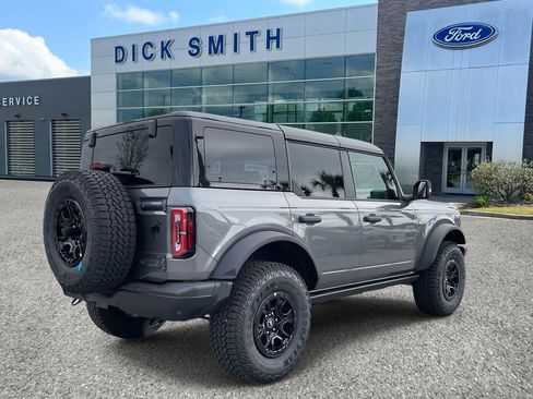 New 2025 Ford Bronco Badlands image 6