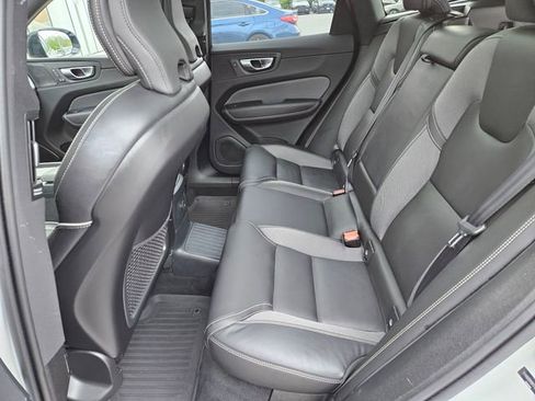 Used 2024 Volvo XC60 T8 Ultimate w/ Protection Package AWD/4WD image 13