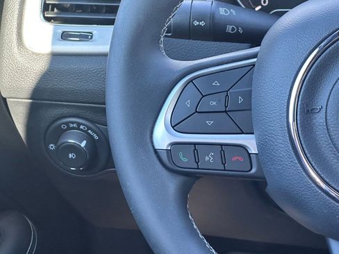 Used 2021 Jeep Compass Latitude w/ Sun and Sound Group image 16