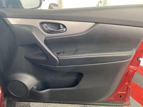 Used 2020 Nissan Rogue Sport SL image 7