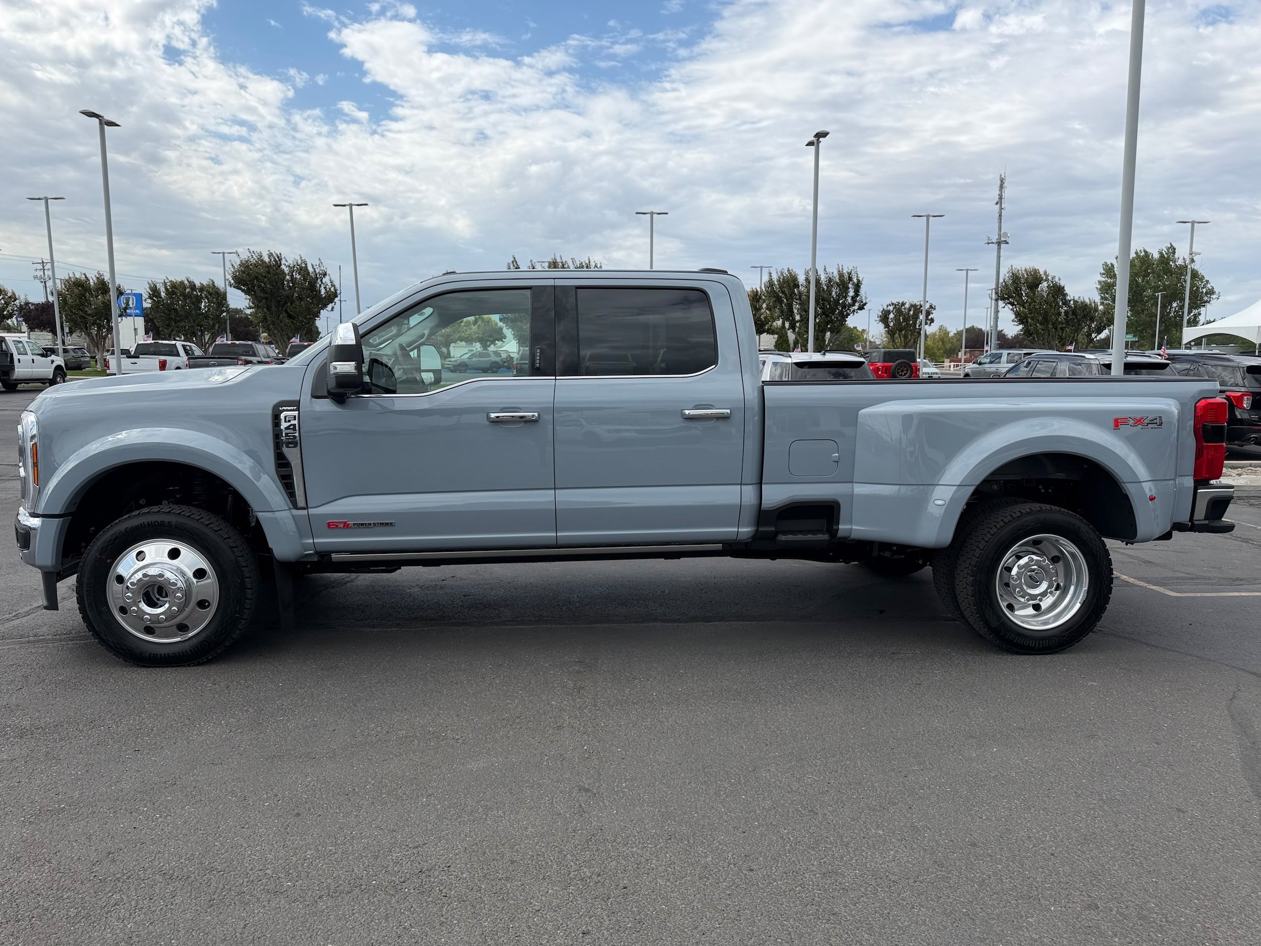 New 2026 Ford F450 Lariat w/ Lariat Ultimate Package AWD/4WD image 6