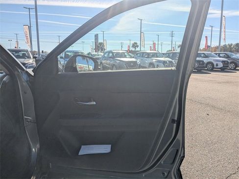 New 2026 Nissan Kicks SV image 31