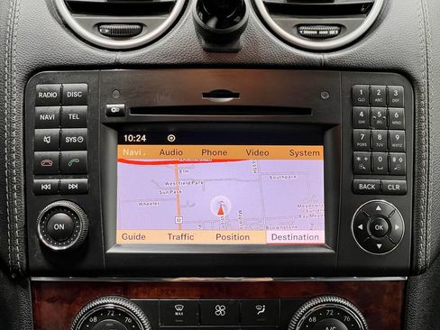Used 2010 Mercedes-Benz GL 450 4MATIC image 11