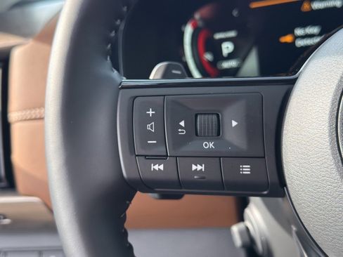 New 2025 Nissan Pathfinder Platinum image 20