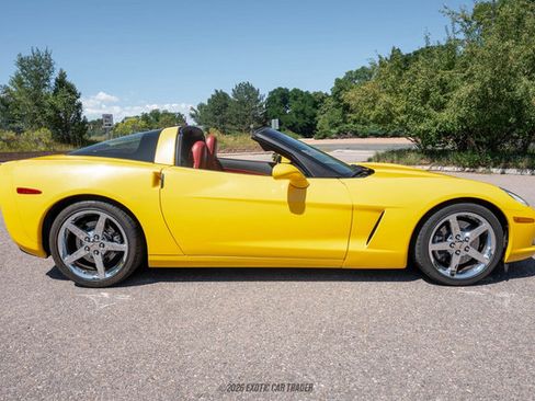 Used 2007 Chevrolet Corvette Coupe w/ Preferred Equipment Group image 9