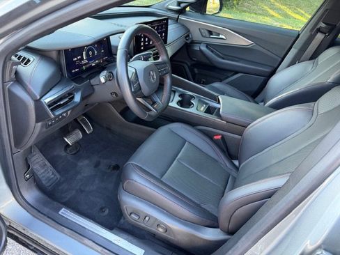 Used 2024 Acura ZDX A-Spec image 11