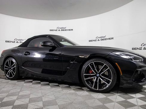 Used 2021 BMW Z4 M40i w/ Shadowloine Package image 3