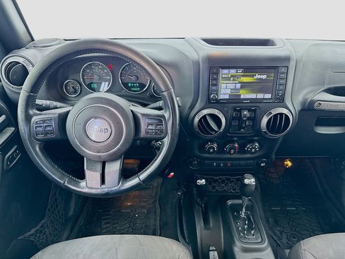 Used 2017 Jeep Wrangler Unlimited Sport w/ Quick Order Package 24S image 13