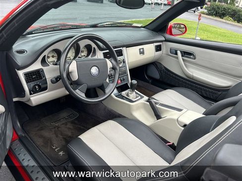 Used 1999 Mercedes-Benz SLK 230 image 22