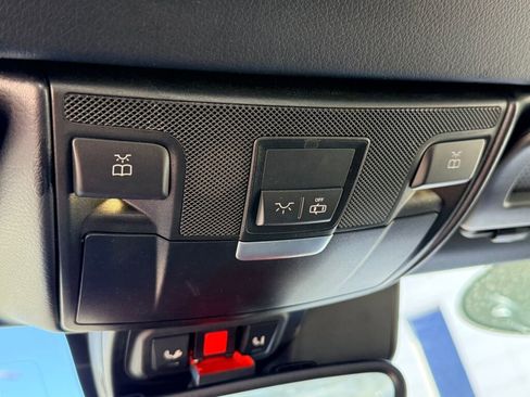 Used 2016 Mercedes-Benz SLK 300 2dr Roadster SLK 300 image 23