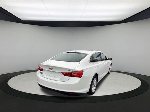 Used 2024 Chevrolet Malibu LT image 8