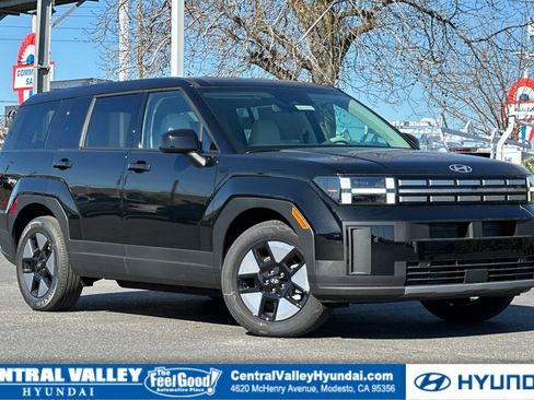 New 2026 Hyundai Santa Fe SE image 1