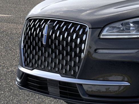 New 2026 Lincoln Corsair Grand Touring w/ Towing Package AWD/4WD image 17