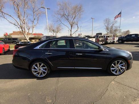 Used 2013 Cadillac XTS Platinum image 2