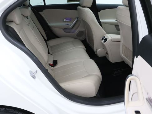 Used 2021 Mercedes-Benz A 220 image 35