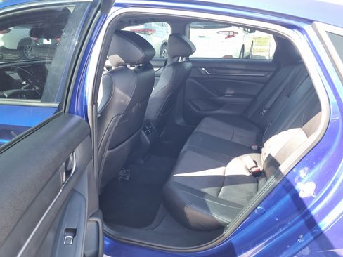 Used 2019 Honda Accord Sport image 13