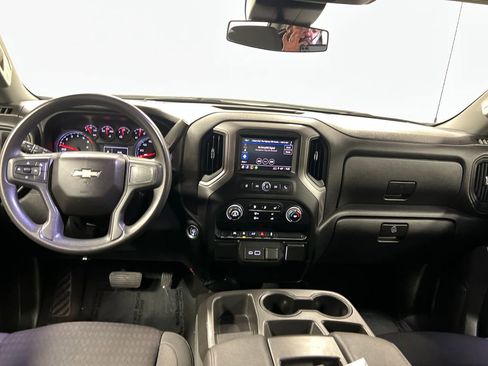 Certified 2023 Chevrolet Silverado 1500 Custom image 18