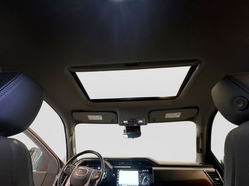 Used 2023 GMC Sierra 1500 Denali w/ Technology Package image 36