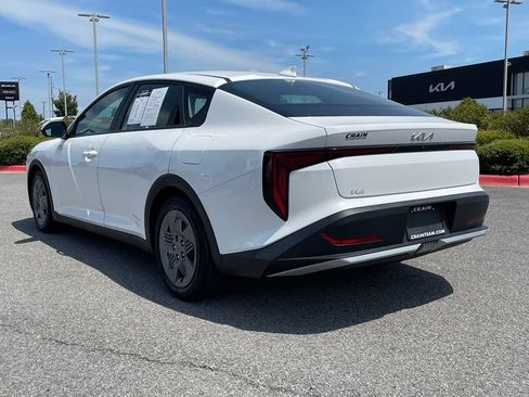Certified 2025 Kia K4 FWD image 5