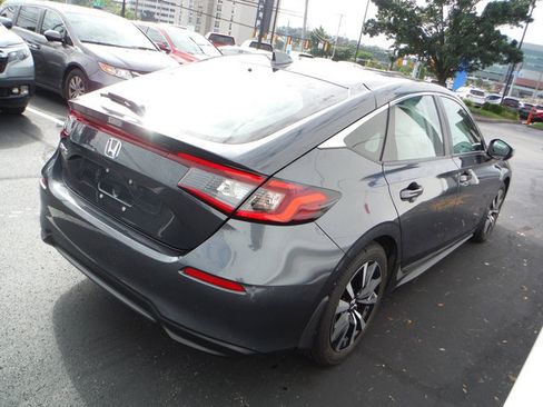 Used 2023 Honda Civic EX-L image 7