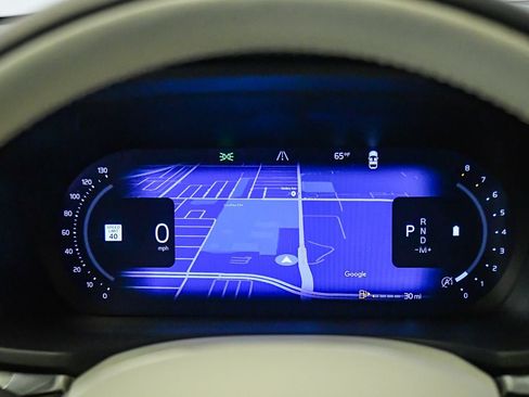 Certified 2023 Volvo S60 B5 Ultimate w/ Climate Package FWD image 22
