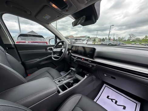 New 2026 Kia Sorento EX AWD/4WD image 23