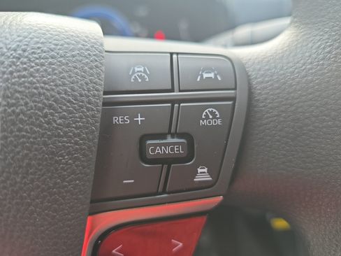 Used 2026 Toyota Camry LE FWD image 17