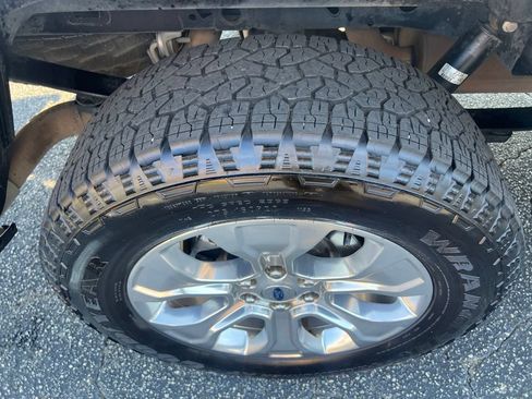 Used 2021 Ford F150 Platinum w/ Equipment Group 701A High AWD/4WD image 57