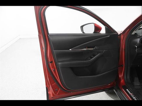Certified 2022 MAZDA CX-30 AWD 2.5 S w/ Preferred Package image 4