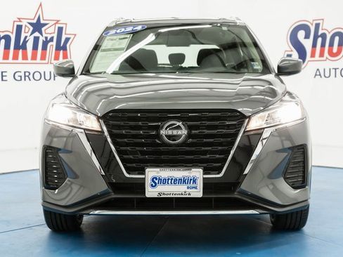 Used 2024 Nissan Kicks SV image 12