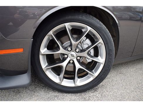 Used 2020 Dodge Challenger GT image 9