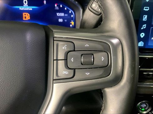 Used 2024 Chevrolet Silverado 1500 LT AWD/4WD image 19