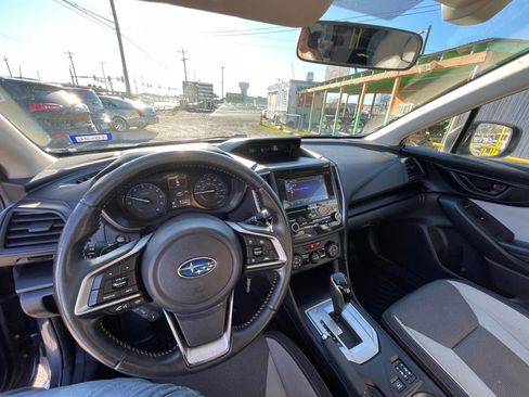 Used 2018 Subaru Crosstrek 2.0i Premium w/ Eyesight System image 13