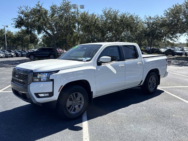 Used 2025 Nissan Frontier SV w/ SV Convenience Package RWD image 8